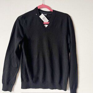 NWT Banana Republic Women Extra Fine Merino Wool VNeck Sweater XS Black Relaxed